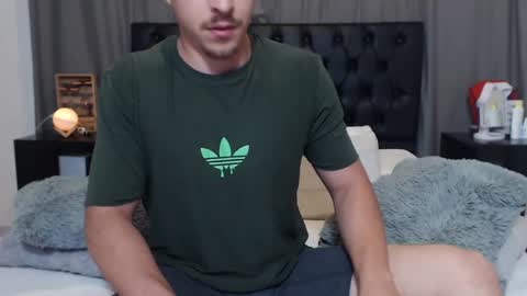 Snapshot of ray_weed chatting on 12.17.24 Ray online show from 12.17.24