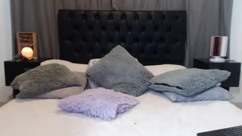 Snapshot of ray_weed chatting on 01.19.25 Ray online show from 01.19.25