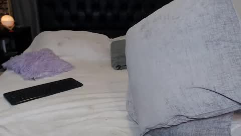 Snapshot of ray_weed chatting on 01.28.25 Ray online show from 01.28.25