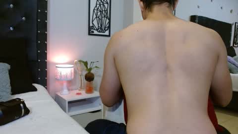 Snapshot of ray_weed chatting on 02.10.25 Ray online show from 02.10.25