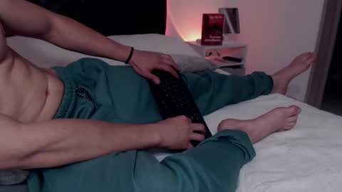 Snapshot of ray_weed chatting on 10.07.25 Ray online show from 10.07.25