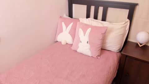 Snapshot of raychell_black chatting on 02.13.25 Raychell Black online show from 02.13.25