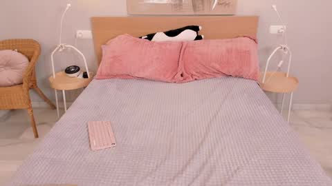 Snapshot of raychell_black chatting on 02.15.25 Raychell Black online show from 02.15.25