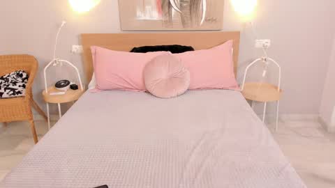 Snapshot of raychell_black chatting on 02.22.25 Raychell Black online show from 02.22.25