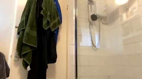 Raydick online show from 11.21.25