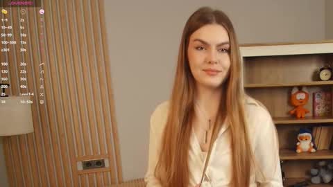 Mila online show from 02.04.26