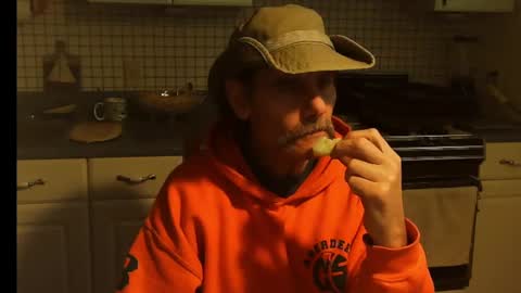 Ray online show from 10.31.25