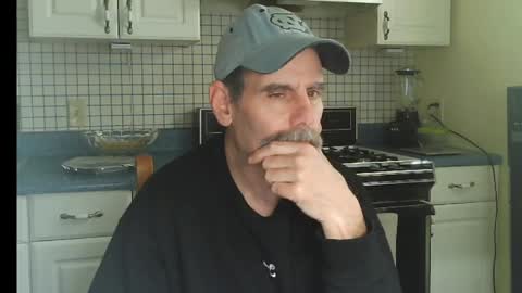 Snapshot of raylene4u2 chatting on 05.24.26 Ray online show from 05.24.26