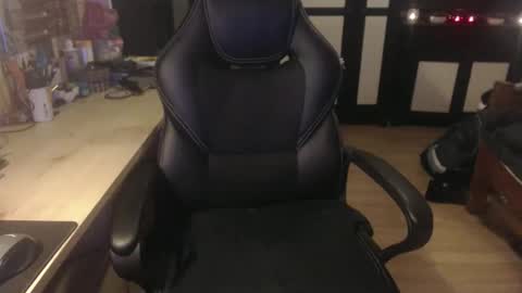 Snapshot of raymann8 chatting on 03.03.26 Ray online show from 03.03.26