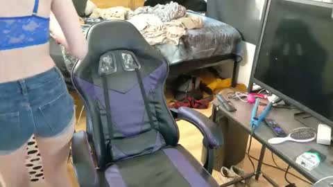 raynes_lair34 online show from 03.24.26