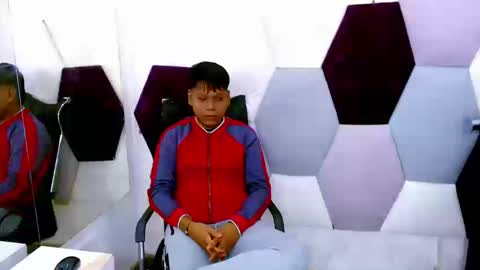 Snapshot of raystewart_ chatting on 10.18.25 raystewart  online show from 10.18.25