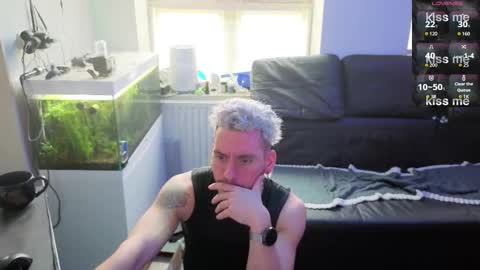 Rayzel online show from 02.08.26