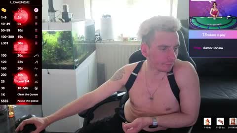 Rayzel White online show from 05.29.26
