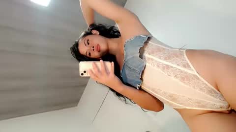 Snapshot of raze_fuckzx chatting on 09.16.25 cindy online show from 09.16.25
