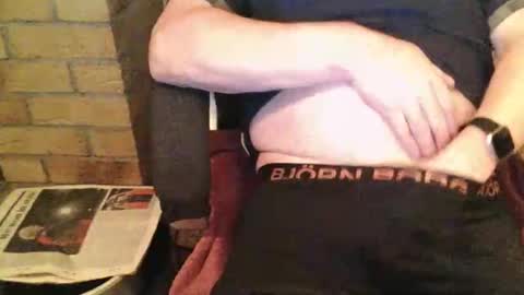 Snapshot of rdrew chatting on 05.07.26 rdrew online show from 05.07.26