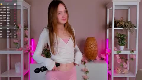 Snapshot of reaganprigg chatting on 10.15.25 Sandy online show from 10.15.25