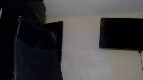 Snapshot of real1dk chatting on 12.30.24 Sthith online show from 12.30.24