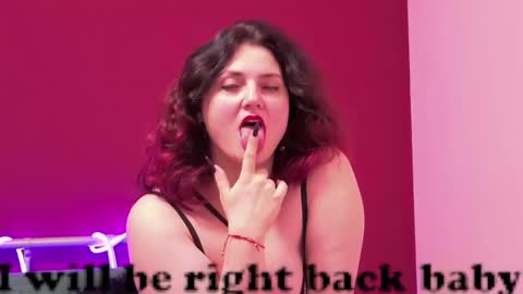 Snapshot of realsweet_goddess chatting on 12.15.24 Realsweet Goddess online show from 12.15.24