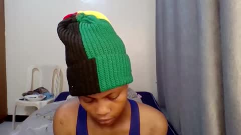 BEE AND DEE online show from 09.14.25