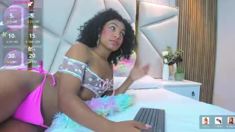 Snapshot of rebeca_brown_ chatting on 05.23.26 Rebeca online show from 05.23.26
