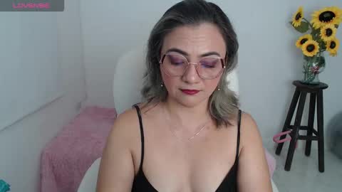 REBECA online show from 11.15.25