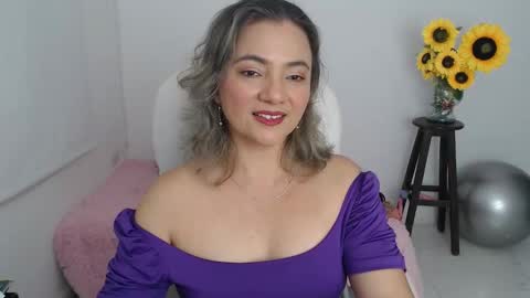 REBECA online show from 12.03.25