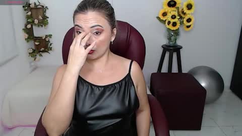 REBECA online show from 03.17.26