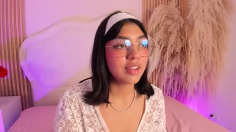 rebeca_taylor_ online show from 02.20.26