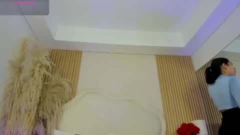 rebeca_taylor_ online show from 04.29.26