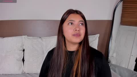 Rebeca Williams online show from 06.05.26