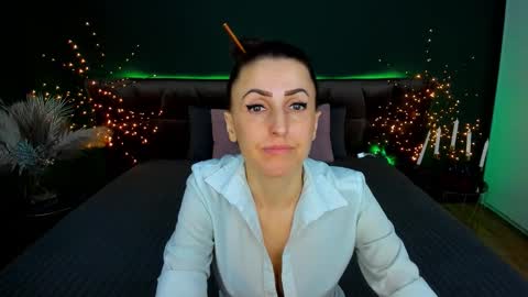 rebecca_diamonds online show from 03.02.26