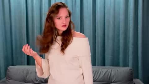 Snapshot of rebeccacunningham chatting on 02.08.26 Sonya online show from 02.08.26