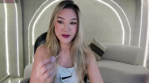 Snapshot of rebeccahudson_ chatting on 02.27.26 Rebe online show from 02.27.26