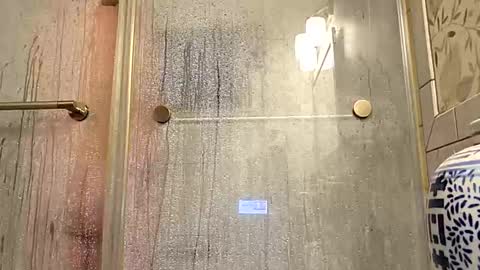 Snapshot of red24devils chatting on 10.22.25 red24devils online show from 10.22.25