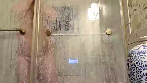 Snapshot of red24devils chatting on 10.25.25 red24devils online show from 10.25.25