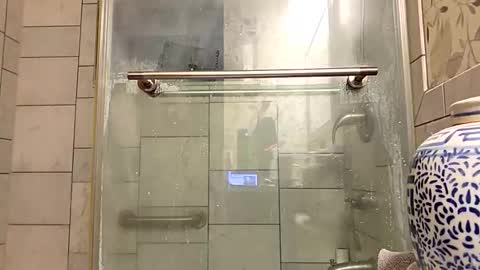 Snapshot of red24devils chatting on 11.04.25 red24devils online show from 11.04.25