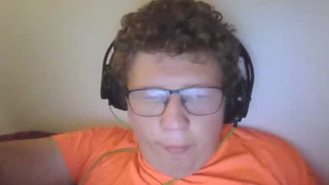 Snapshot of red454games454 chatting on 01.10.25 zsax horny online show from 01.10.25