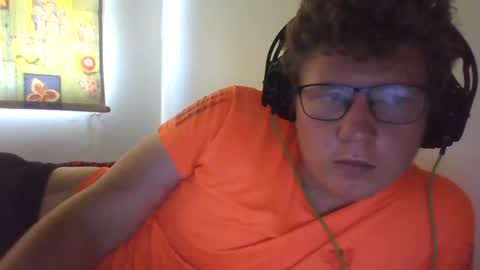 Snapshot of red454games454 chatting on 01.12.25 zsax horny online show from 01.12.25