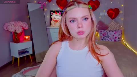 Snapshot of red__candy chatting on 02.20.26 red__candy online show from 02.20.26