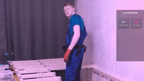 Snapshot of red_and_pussy chatting on 01.31.25 Dima 3 online show from 01.31.25