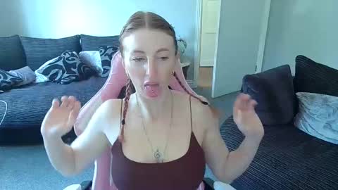 Red -  online show from 04.29.26