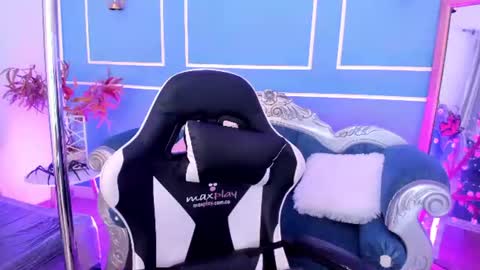     online show from 06.20.26