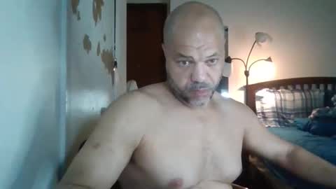 Snapshot of redbone441 chatting on 03.27.26 Redbone online show from 03.27.26