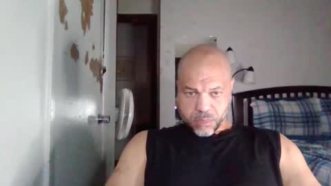 Snapshot of redbone441 chatting on 03.31.26 Redbone online show from 03.31.26