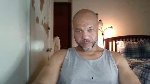 Snapshot of redbone441 chatting on 04.04.26 Redbone online show from 04.04.26