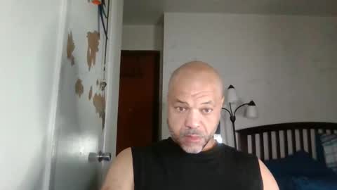 Snapshot of redbone441 chatting on 04.07.26 Redbone online show from 04.07.26
