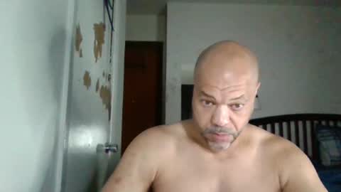 Snapshot of redbone441 chatting on 04.08.26 Redbone online show from 04.08.26