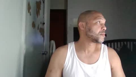 Snapshot of redbone441 chatting on 04.14.26 Redbone online show from 04.14.26