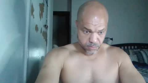 Snapshot of redbone441 chatting on 04.16.26 Redbone online show from 04.16.26