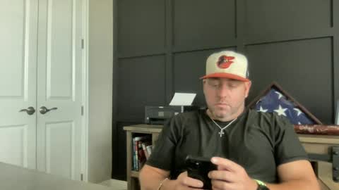 Snapshot of redbull1414 chatting on 06.11.26 RedBull online show from 06.11.26